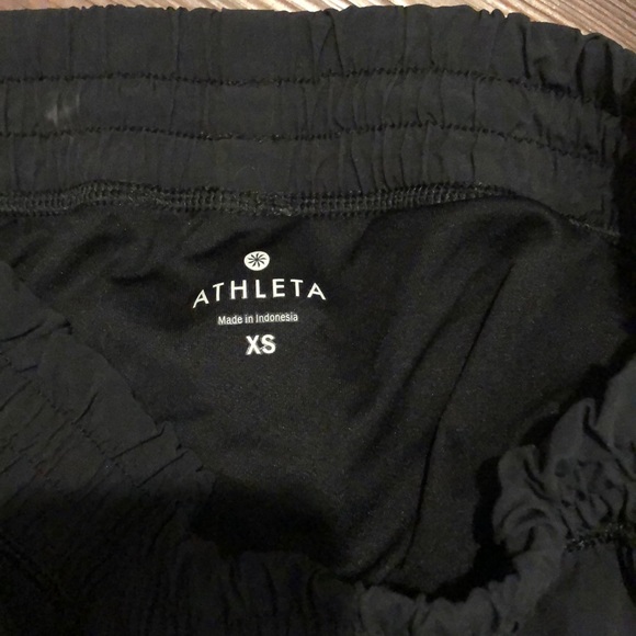 Athlete Shorts - Picture 3 of 3